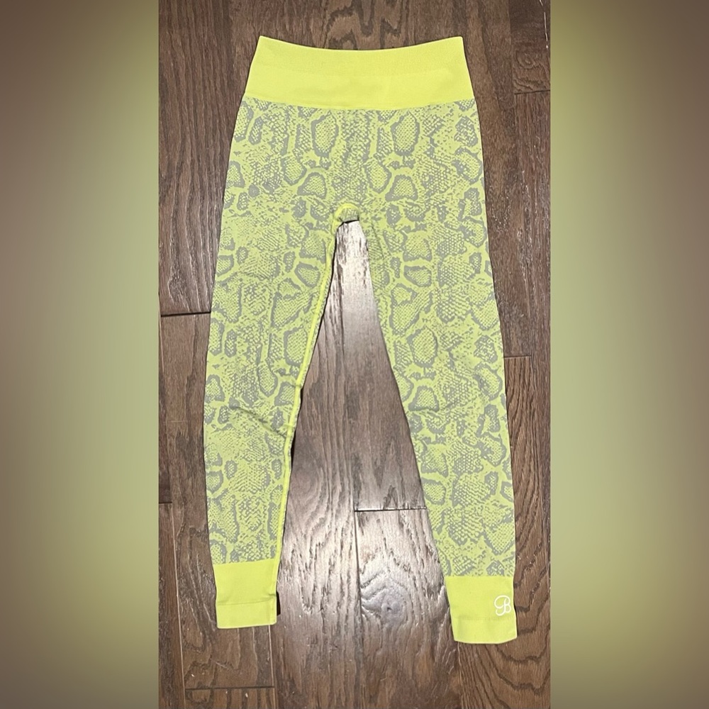 Bombshell Snake Skin Seamless Leggings